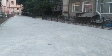 У Тернополі (в районі Валової) здійснюють впорядкування території