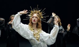 Священник-блогер пояснив образ Ісуса у кліпі з тернополянкою скандальної групи «Ленінград»