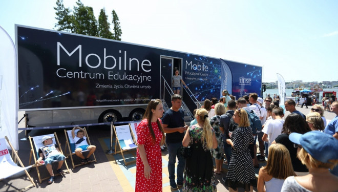 Очільник Тернополя подякував ініціаторам створення освітнього інтерактивного навчального центру