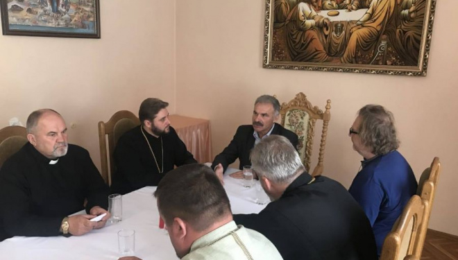 Нині є гранична потреба зробити незворотною духовну деколонізацію України, – Єленський