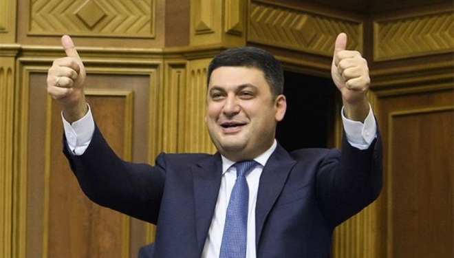 Щоб вижити старі політики використовують стару технологію «випаленої землі», – Олещук