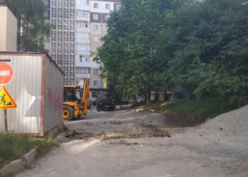 У Тернополі ремонтують ще один двір