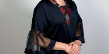 Лариса РИМАР: «Країни, у яких багато у владі жінок, живуть мирно і заможно»
