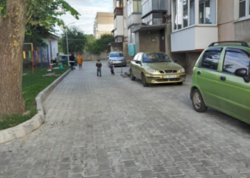 На Малишка у Тернополі відремонтували двір (фотофакт)