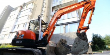 У Тернополі на вул. Степана Будного триває ремонт проїзду