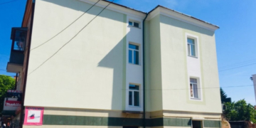 У Тернополі оновлюються будинки, завдяки міській програмі та небайдужим мешканцям(фотофакт)
