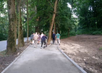 На вул. Чумацькій у Тернополі проклали велодоріжку