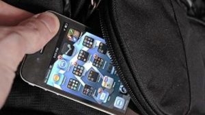 Поки на Тернопільщині священник вів богослужіння, його обікрали