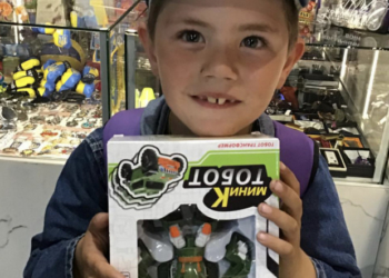 “Сергійка і його маму викинули на вулицю”: київські волонтери розповіли про жахливі поневіряння сім’ї із Тернополя