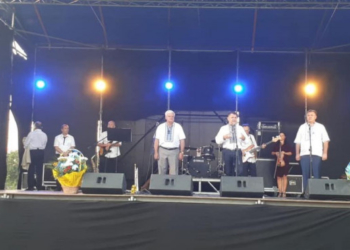 Віктор Овчарук: «Наш обов’язок – засукавши рукави, працювати для рідної України, з відповідальністю та мудрістю підходити до подальшого вибору»