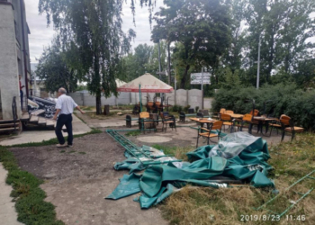 У Тернополі демонтували ще один незаконний обєкт