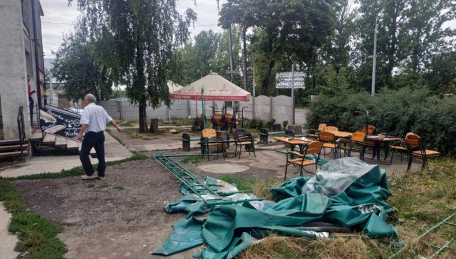 У Тернополі демонтували ще один незаконний обєкт