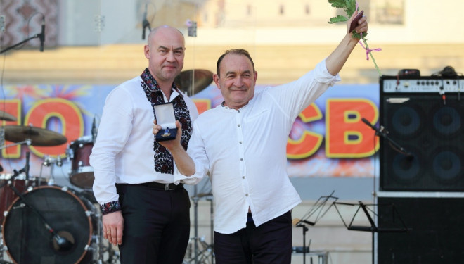 Гриць Драпак став Почесним громадянином Тернополя