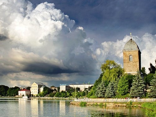 Зелене місто: У Тернополі найчистіше повітря в Україні