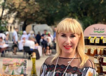 Відзнакою нагородили тернополян, які роблять закрутки-смаколики