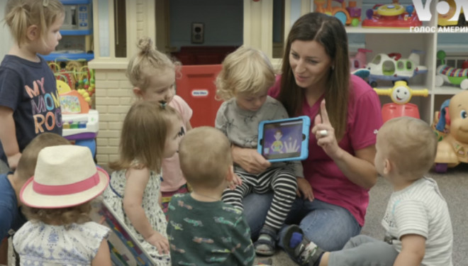 Сім’я з Тернополя відкрила найбільший український дитсадок у США, де діти смакують традиційні страви