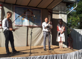 «Такі заходи гуртують громаду, об’єднують людей, тому вони вкрай необхідні», – Віктор Овчарук про фестиваль «Барви Поділля»