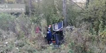 Тіла вивільняли з авто: 20-річні дівчата родом з Теребовлянщини загинули у ДТП