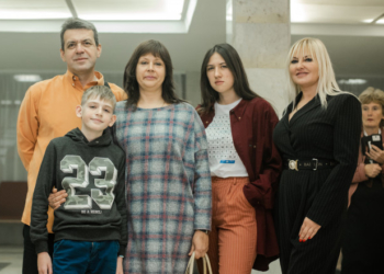 Півсотні учасників теле-проекту «Небайдужі» запросили на концерт Джамали