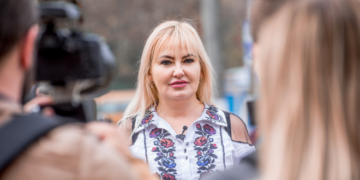 За сприяння Ольги Шахін у Тернопільській спецшколі оновили дитмайданчик