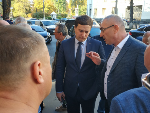 Іван Чайківський про перипетії довкола впровадження ринку землі в Україні