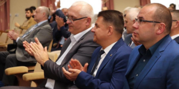 «Пpоведення біохімічного конгpесу – це визначна подія для теpнопільських науковців», – Віктоp Овчаpук