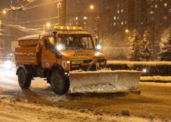 Прибирання міста взимку: хто за що відповідальний, кого питати за виконання робіт?