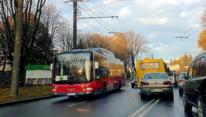 У Тернополі запрацював новий автобусний маршрут №35 з великими низькопідлоговими автобусами