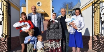 Роками жили в лісі: незвична історія родини з Тернопільщини (Фото)
