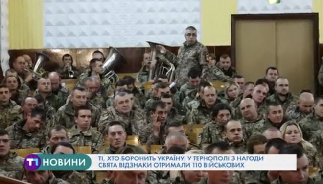 Допомагаючи іншим, тернополянка змогла врятувала себе