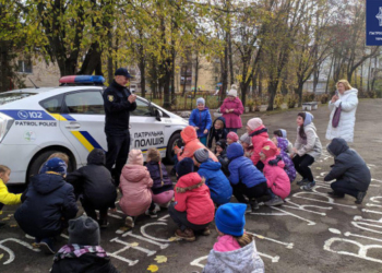 Патрульна поліція Тернопільщини зайнялася безпекою дітей