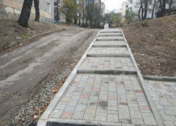 На вулиці Пушкіна у Тернополі – чергові зміни (фотофакт)