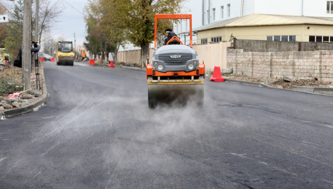 У Тернополі підприємці долучилися до ремонту дороги