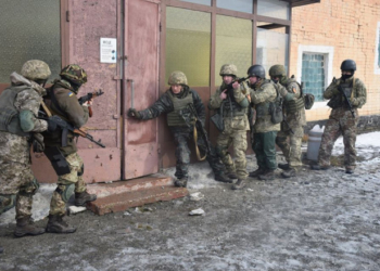 За британською програмою навчають військовослужбовцівТернопільської артилерійської бригади