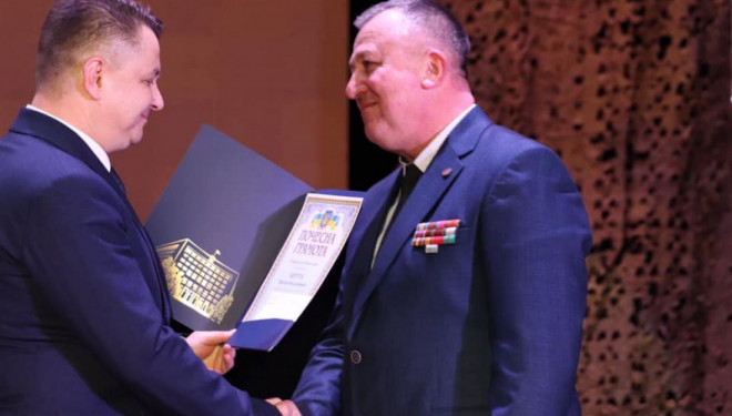 «Ви – взірець героїзму», – Віктор Овчарук вручив відзнаки афганцям Тернопільщини