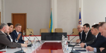 Віктор Овчарук: Для медицини Тернопільщини важливо забезпечити усі заклади краю рівними технічними умовами для надання якісної медичної послуги