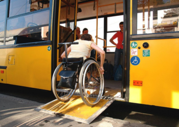 Переваги великих низькопідлогових автобусів