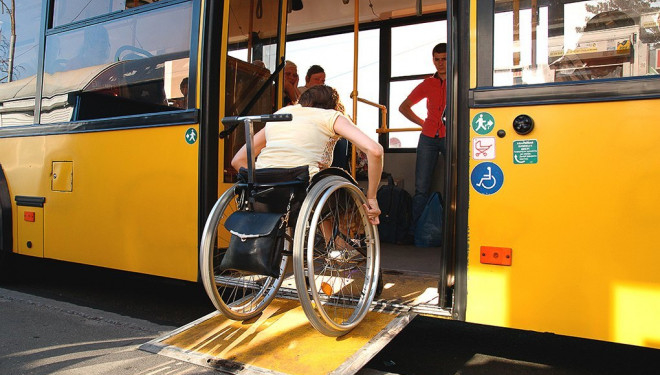 Переваги великих низькопідлогових автобусів