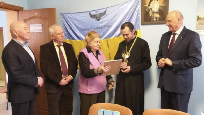 Архієпископ Нестор отримав відзнаку “Людина року-2019”