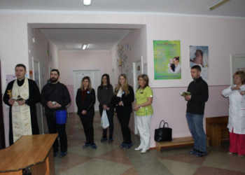 Добра багато не буває: волонтери з Карітас Тернопіль відвідали дитячу обласну лікарню