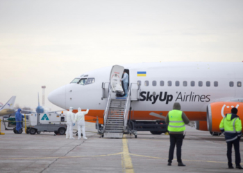 Стало відомо, куди доправлять евакуйованих із Китаю громадян України