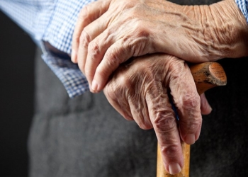 Безпека в транспорті: на Тернопільщині з автобуса випав пенсіонер