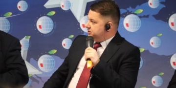 Віктор Овчарук: «Якщо не зміняться деякі правила у міжбюджетних взаємовідносинах, то у нових може бути багато застарілих проблем не тільки фінансового, але й політичного характеру»