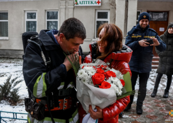 Подвиг заради кохання: оригінальне освідчиння рятувальника з Тернопільщини