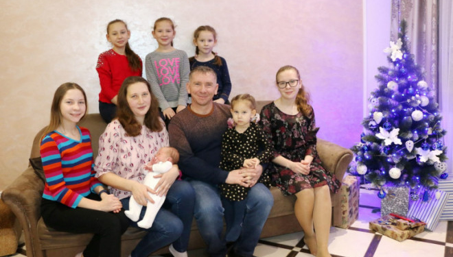 Подружжя з Тернопільщини виховує семеро дітей: у чому секрет їхнього щастя?