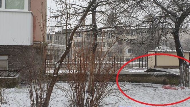 На одній із вулиць Тернополя знайшли тіло чоботаря