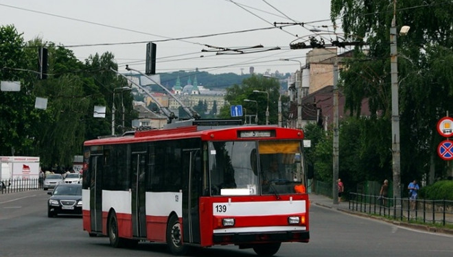 З неділі у Тернополі тролейбуси курсуватимуть за оновленими маршрутами