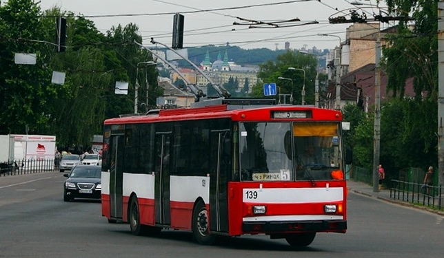 На прохання тернополян, внесено зміни в автобусний маршрут №35 та тролейбусний – №5