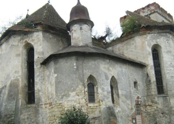 Козова — залишки замку і батьківщина «Жигулівського»