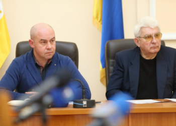 У Тернополі запрацювала цілодобова «гаряча лінія» для жителів громади з можливими проявами коронаровірусної інфекції